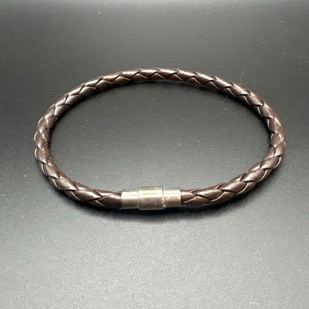 Brown Vegan Leather Bracelet, Magnetic Clasp, 8.5”, NEW